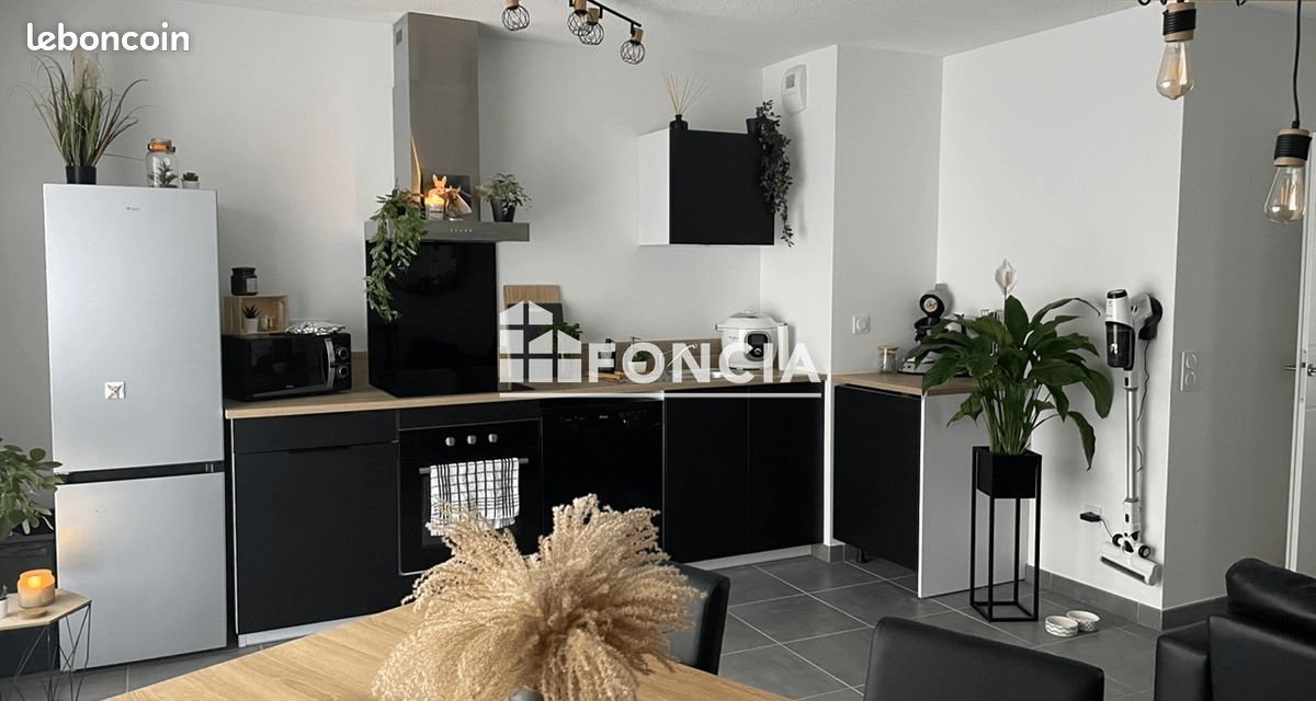 Appartement 3 pièces 65 m² · à Clermont-Ferrand · 65 m² · 830 €/mois