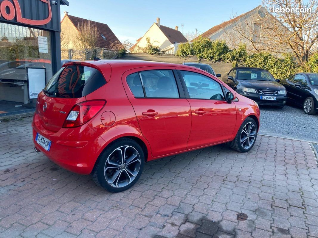 OPEL CORSA D 1.4L i Turbo 120cv COSMO Gps_Semi cuir / Révisée&Garantie (image 2)