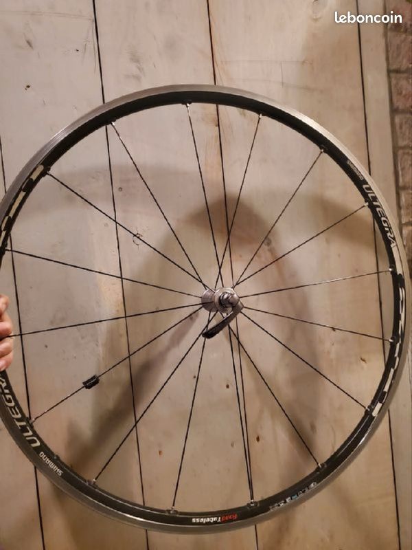 Paire des roues Ultegra 6700 (image 5)
