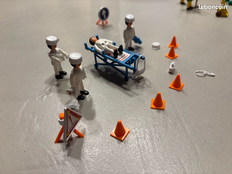 Majokit Majorette vintage 788 les ambulanciers (image 1)