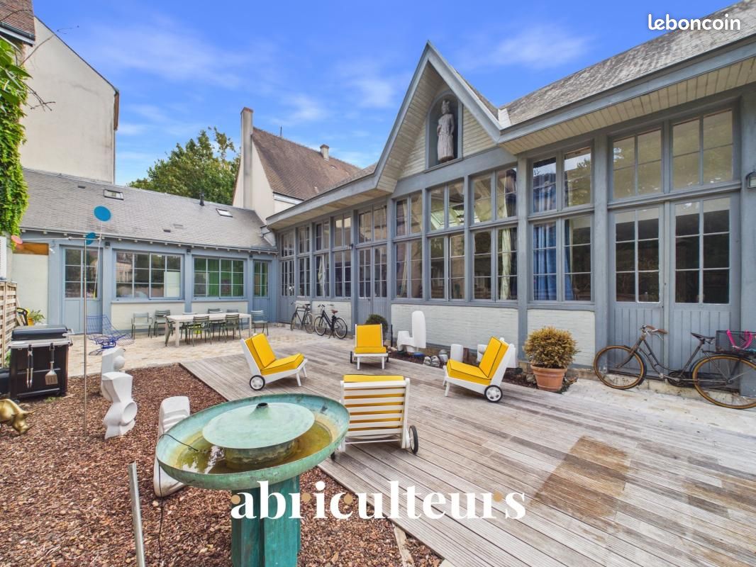 Maison 250 m² · à Chartres · 250 m² · 849 000 €