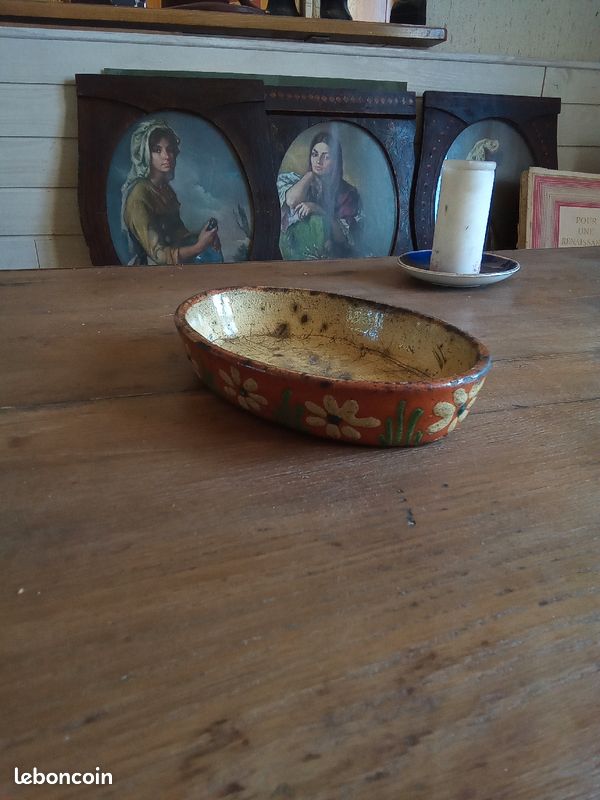 Plat en terre très ancien (image 6)