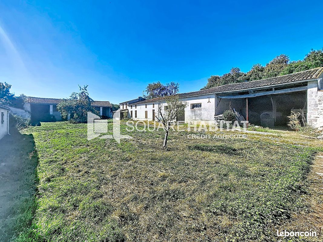 Maison 4 pièces 175 m² · à Bercloux · 175 m² · 212 000 €