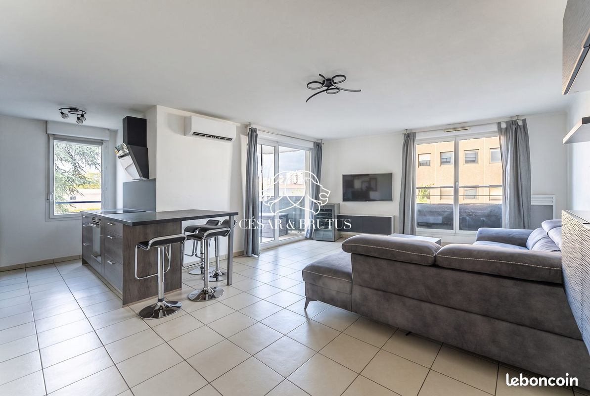 Appartement 3 pièces 66 m² · à Vénissieux · 66 m² · 200 000 €