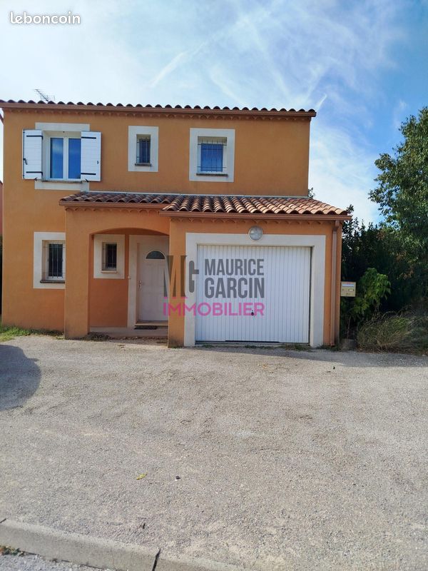 Maison 4 pièces 94 m² · à Carpentras · 94 m² · 975 €/mois