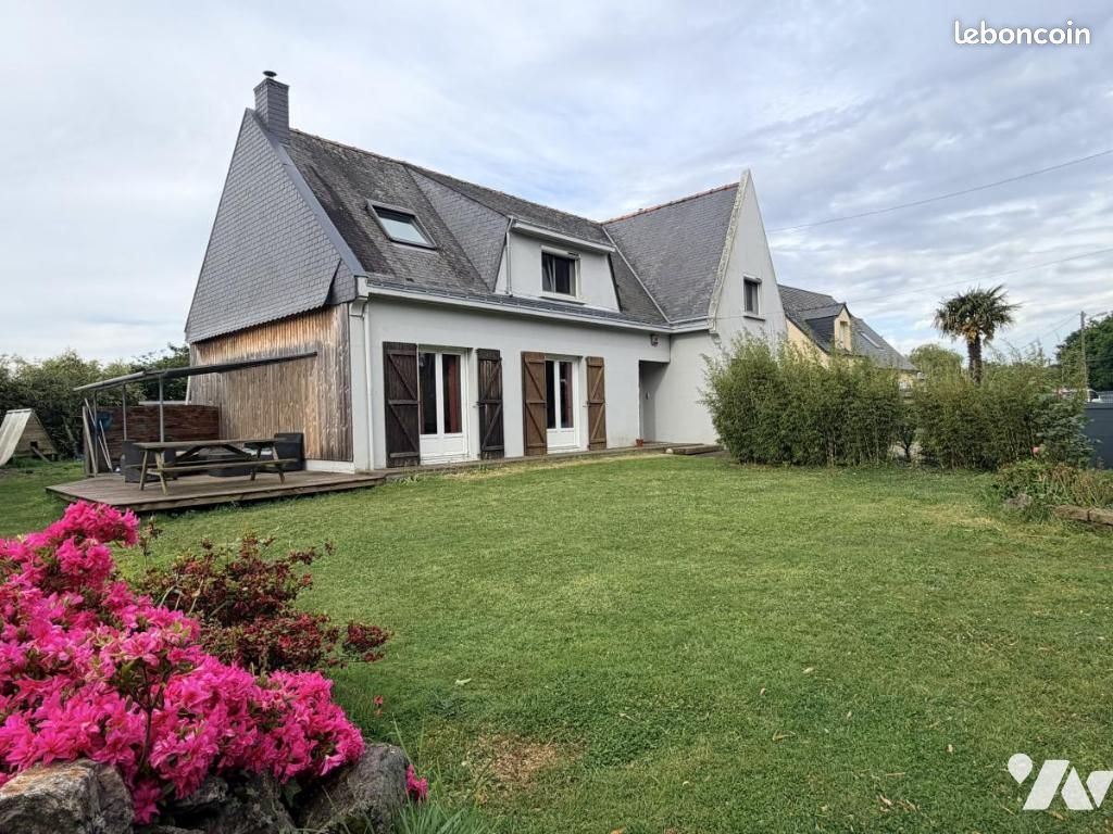 Maison 7 pièces 157 m² · à Donges · 157 m² · 290 220 €