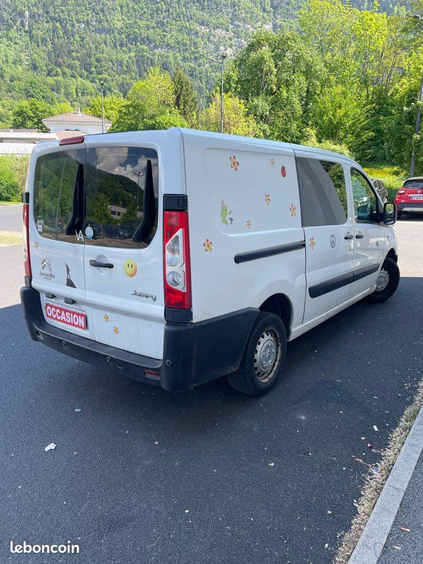 CITROËN Jumpy - II VUL L2H1 2.0 HDi 16V FAP Fourgon moyen 163 cv BOÎTE AUTOMATIQUE (image 5)