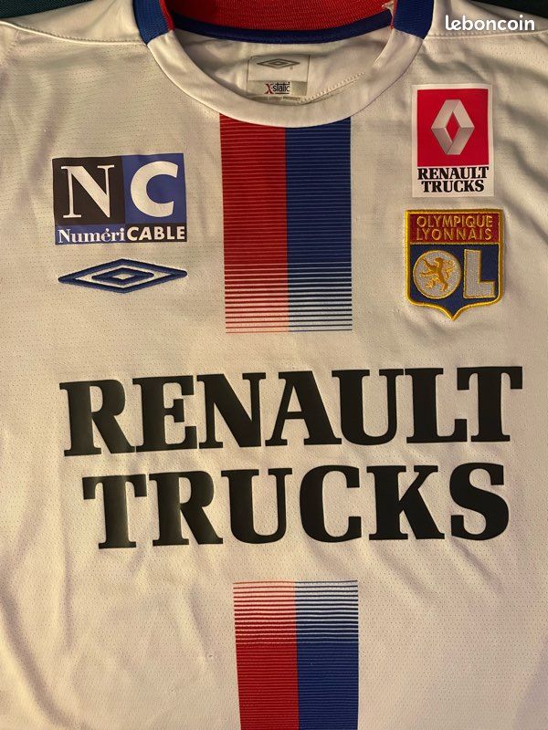MAILLOT FOOTBALL OLYMPIQUE Lyonnais EUR 6,00