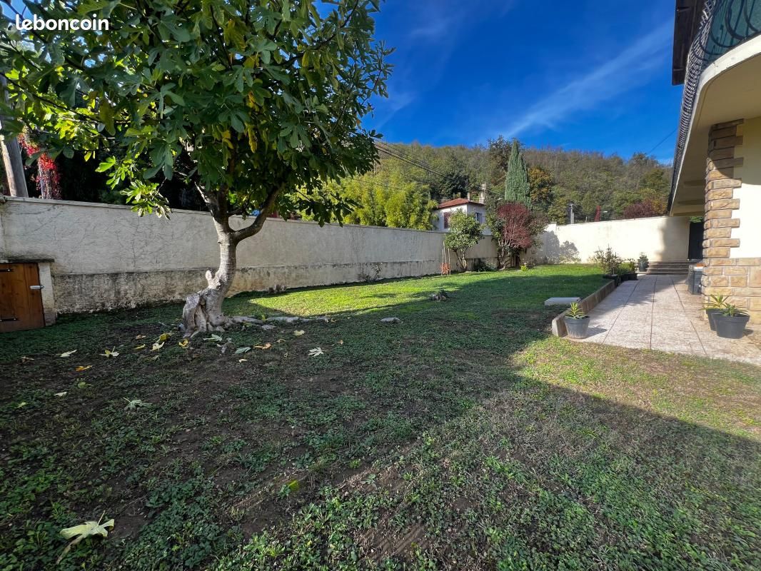 Appartement 3 pièces 62 m² · à Neuville-sur-Saône · 62 m² · 249 000 €