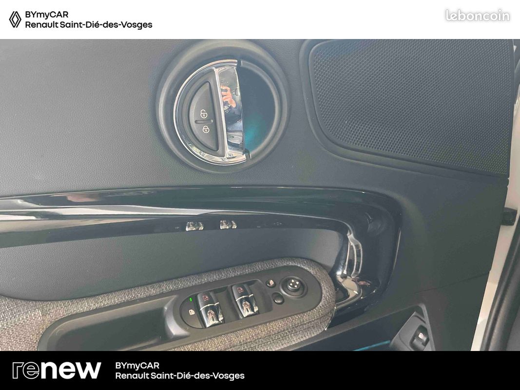 MINI Countryman 125 - 95 ch ALL4 BVA6 Cooper SE Edition Premium (image 19)