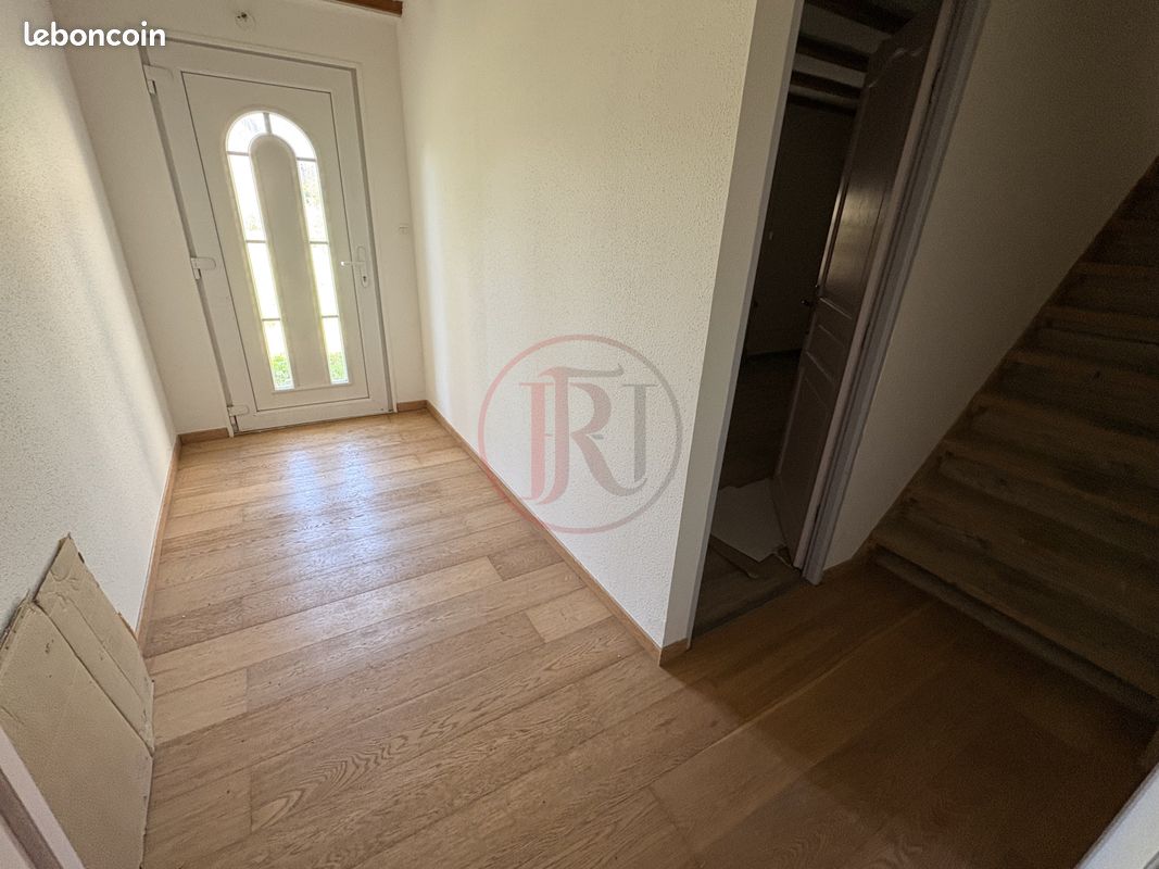 Maison 5 pièces 280 m² · à Battenheim · 280 m² · 356 000 €