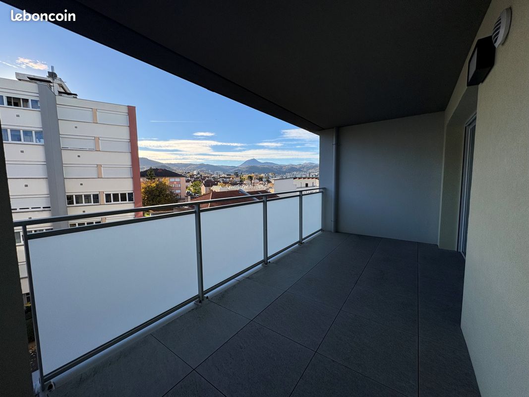 Appartement 3 pièces 63 m² · à Clermont-Ferrand · 63 m² · 926 €
