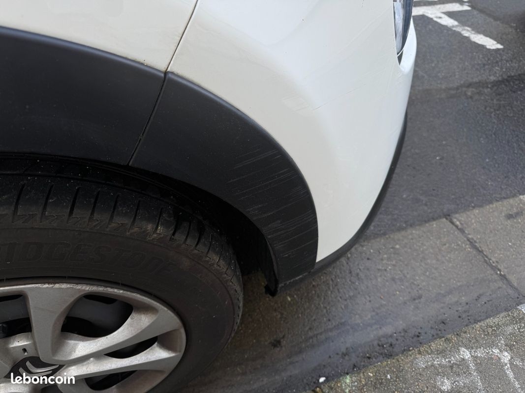 CITROEN C3 1.2 PureTech 83ch YOU - Garantie Constructeur - 1ère Main - Suivi Complet Citroën (image 30)