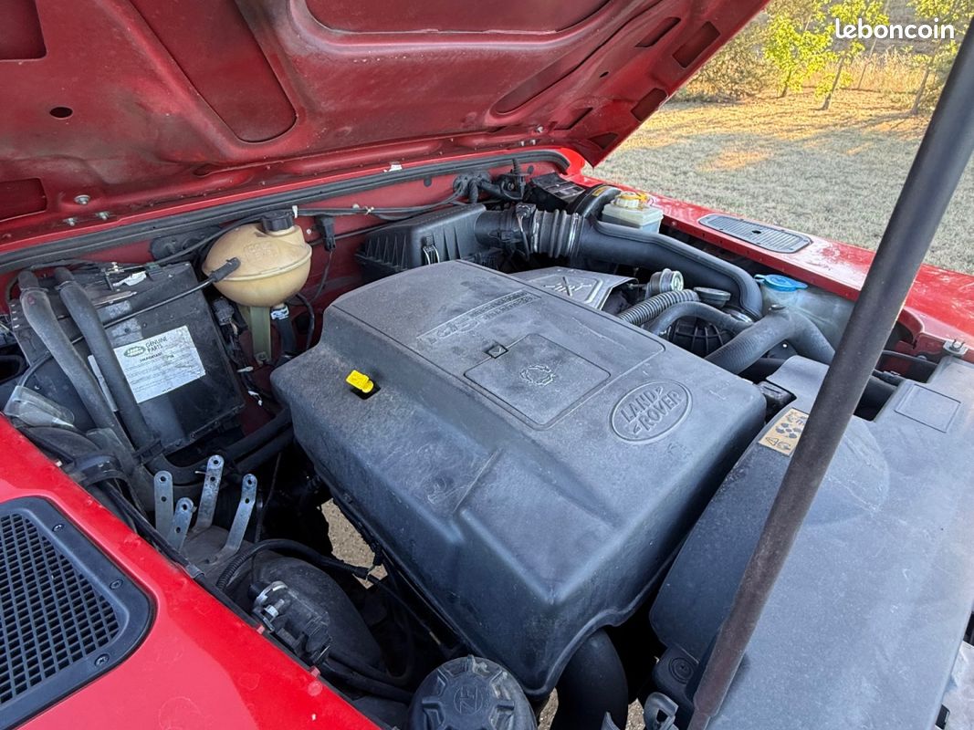 LAND ROVER 110 DEFENDER 130 Td5 19800km (image 23)
