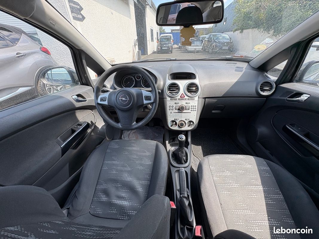 Opel Corsa IV (D) 1.3CDTI 75 DISTRIBUTION CHAINE GARANTIE 262906Kms (image 5)