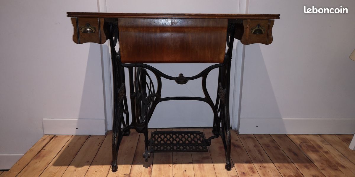 Ancienne machine a coudre (image 1)