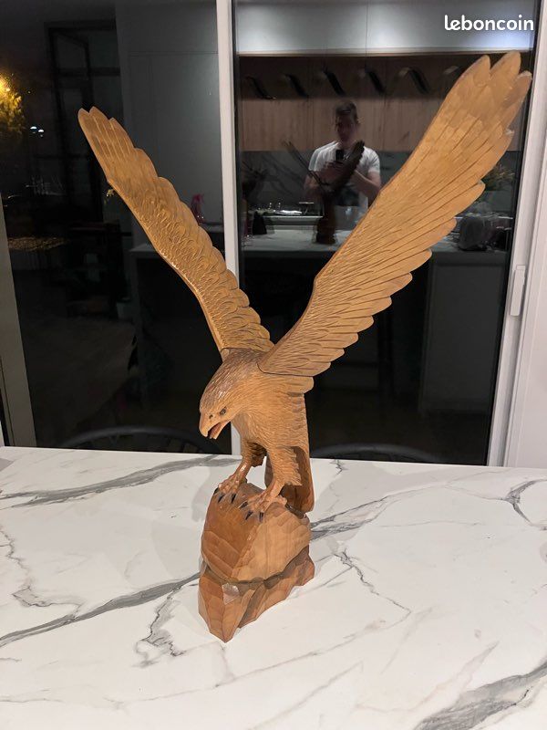 Porte Montre Figurant Un Aigle En Bois Sculpté Et Doré d'épo