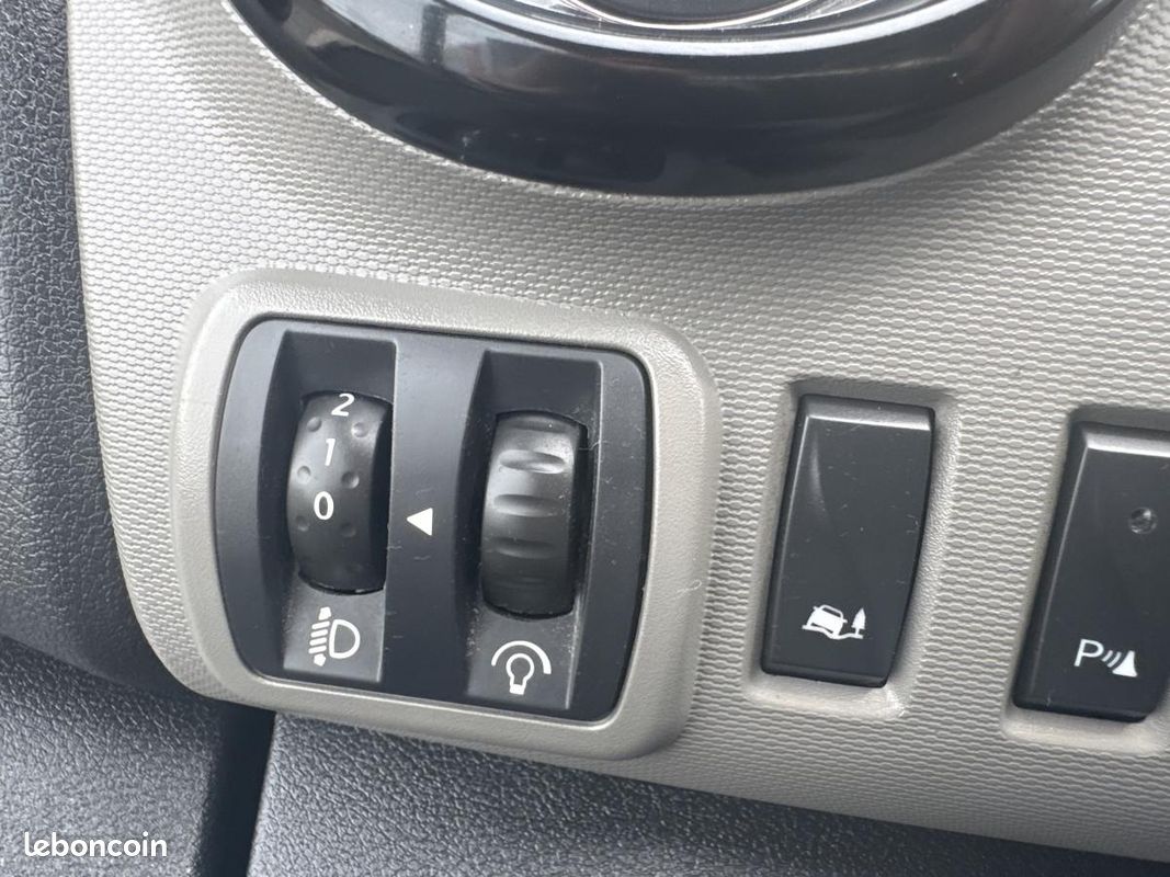 RENAULT TRAFIC L1H1 1000 Kg 1.6 Energy dCi - 125 Fourgon Grand Confort L1H1 (image 31)