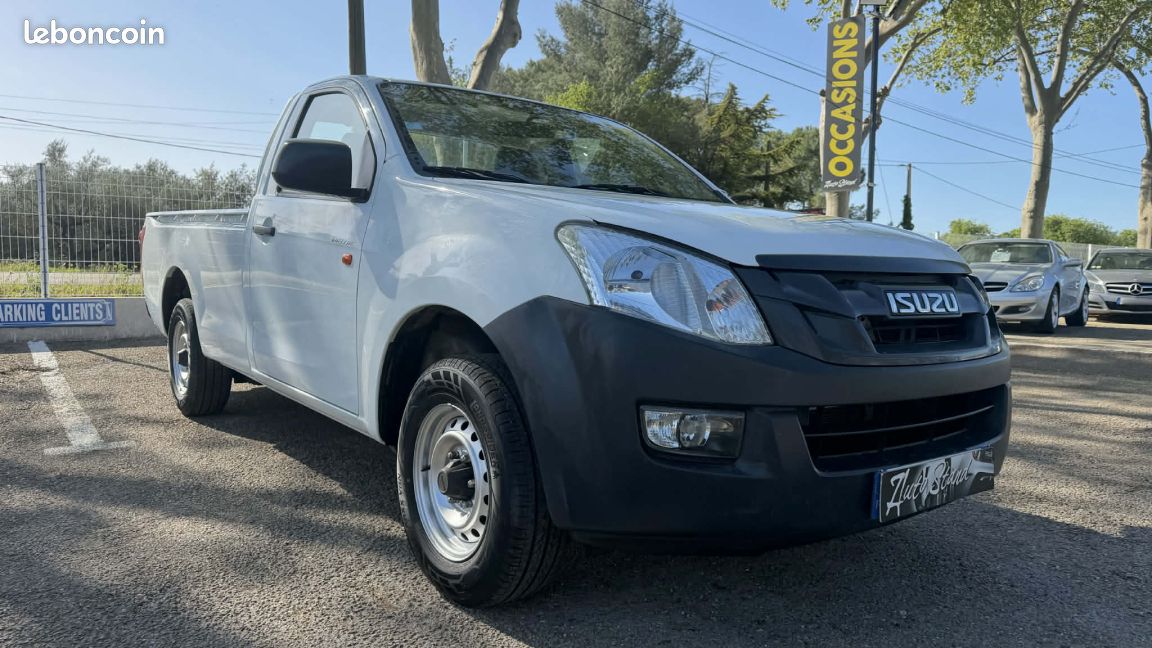 Isuzu D-max 2.5 Turbo Diesel163cv 4X2 Single Cab Pick-Up (image 4)