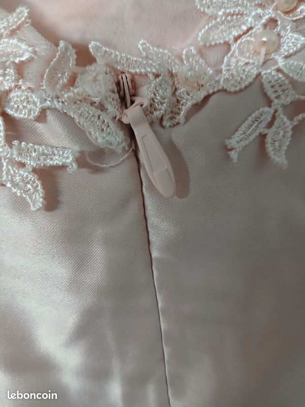 Robe cérémonie (image 3)