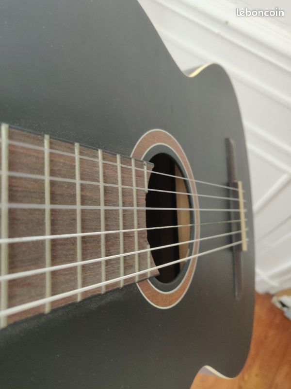 Guitare Shiver avec housse de transport (image 6)