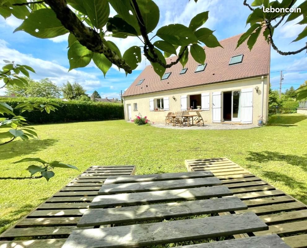 Maison 7 pièces 146 m² · à Savigny-le-Temple · 146 m² · 437 000 €