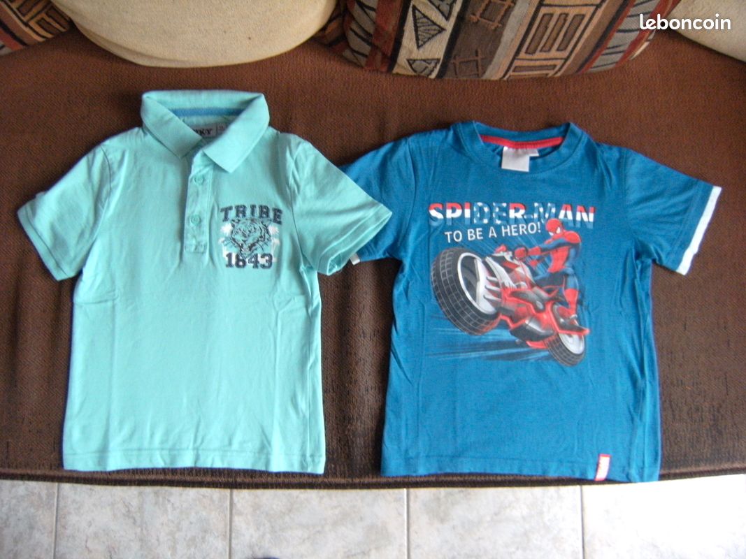Chemisette polo ts 6 ans dont marvel (image 1)