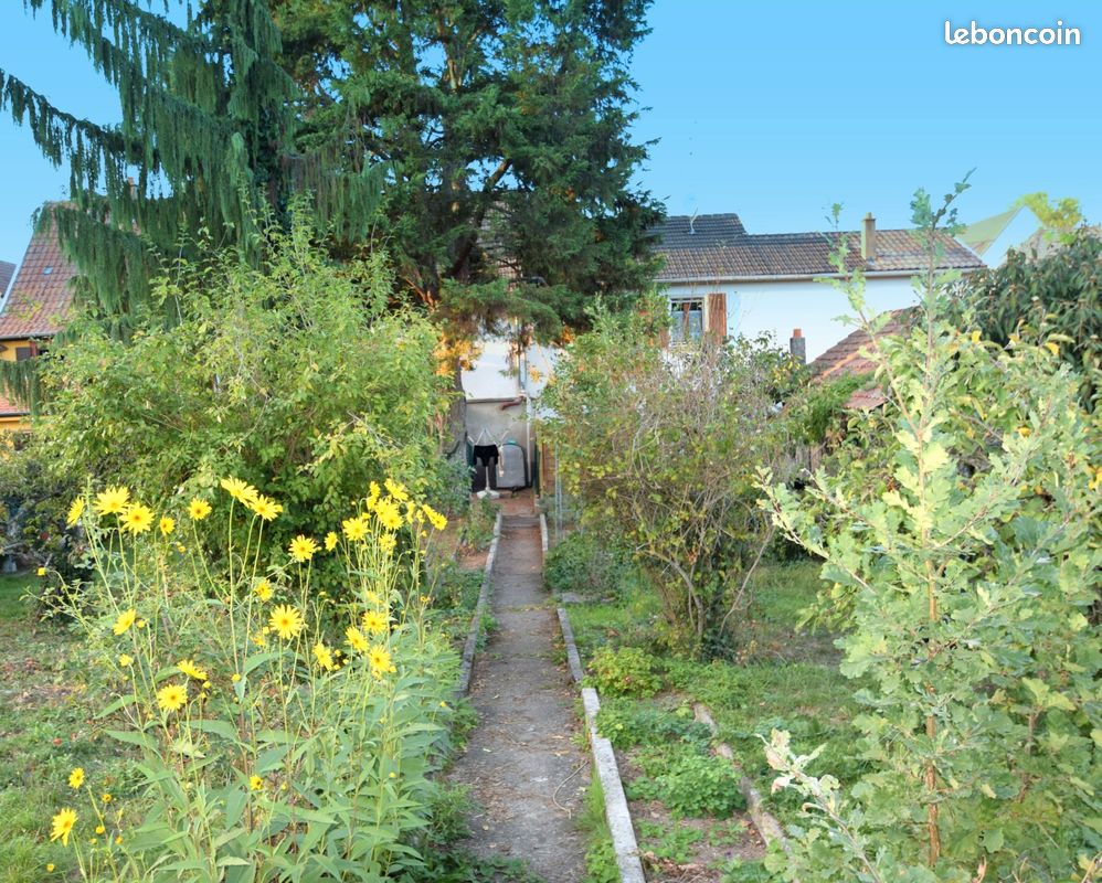 Maison 8 pièces 132 m² · à Ensisheim · 132 m² · 214 000 €