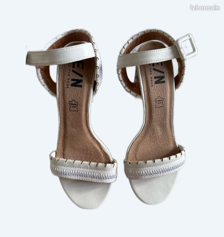 Nu-pieds blancs. Pointure36. De la marque. Élue par nous (image 1)
