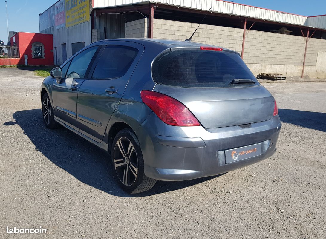 PEUGEOT 308 1.6 HDi (image 4)