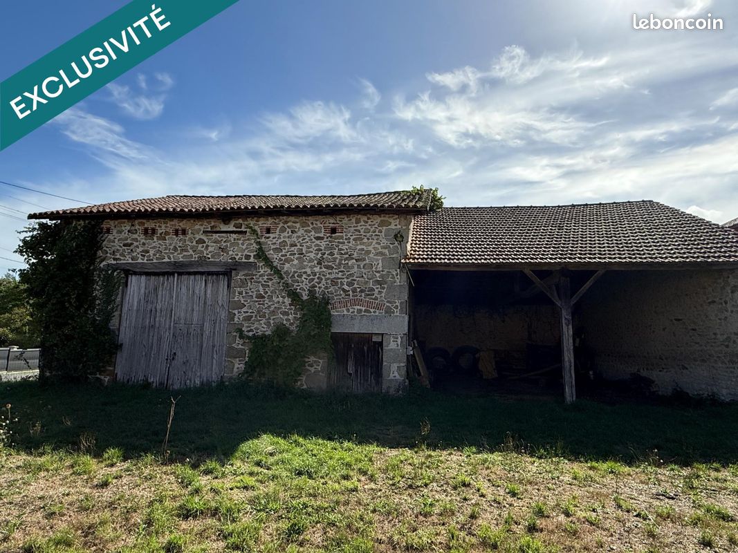 Maison 2 pièces 240 m² · à Oradour-sur-Glane · 240 m² · 49 000 €