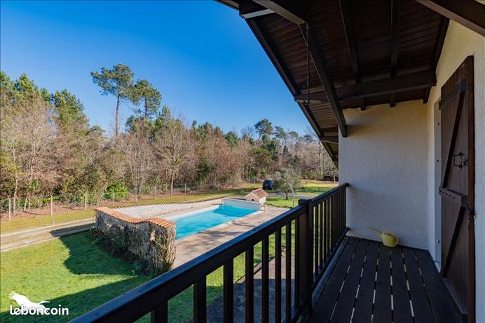 Maison 6 pièces 140 m²