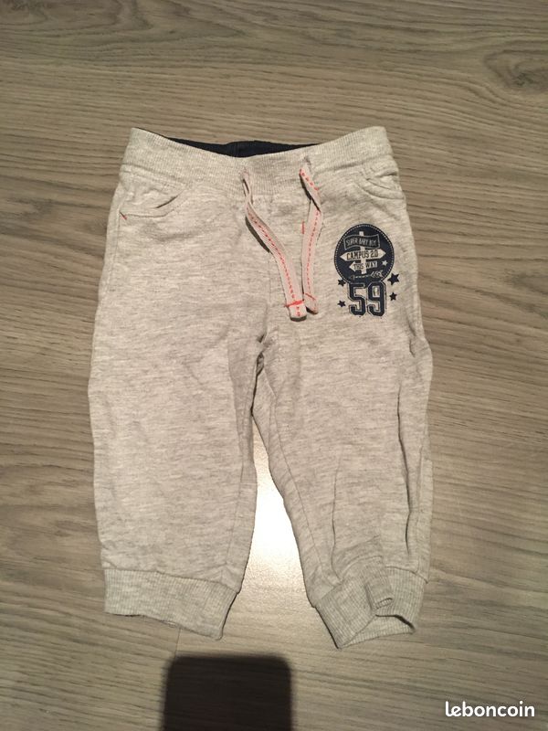 Lot 5 pantalons 6 mois (image 2)