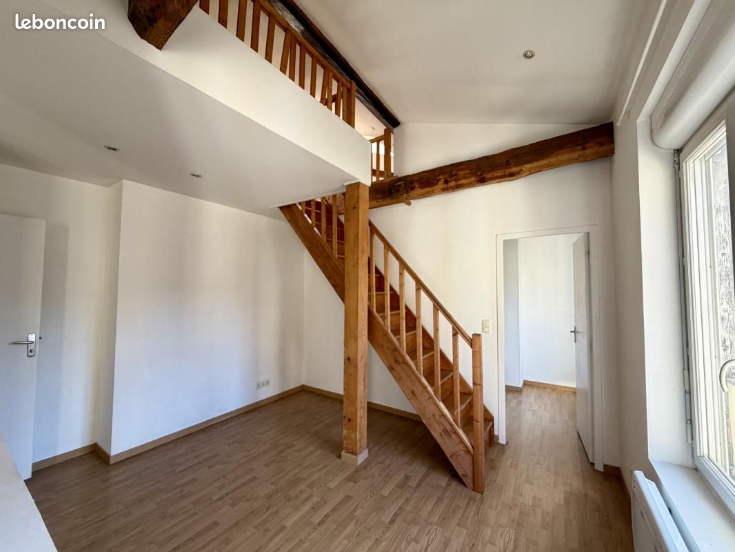 Appartement 2 pièces 52 m² · à Saint-Étienne · 52 m² · 490 €