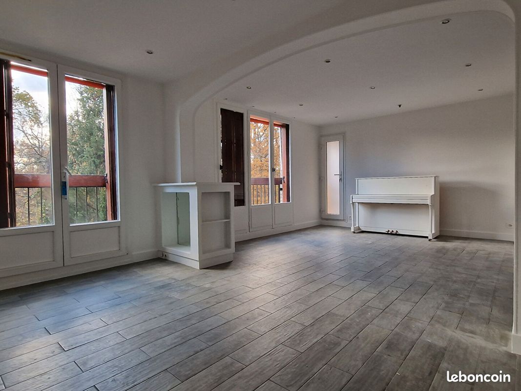 Appartement 3 pièces 69 m² · à Livry-Gargan · 69 m² · 1 200 €