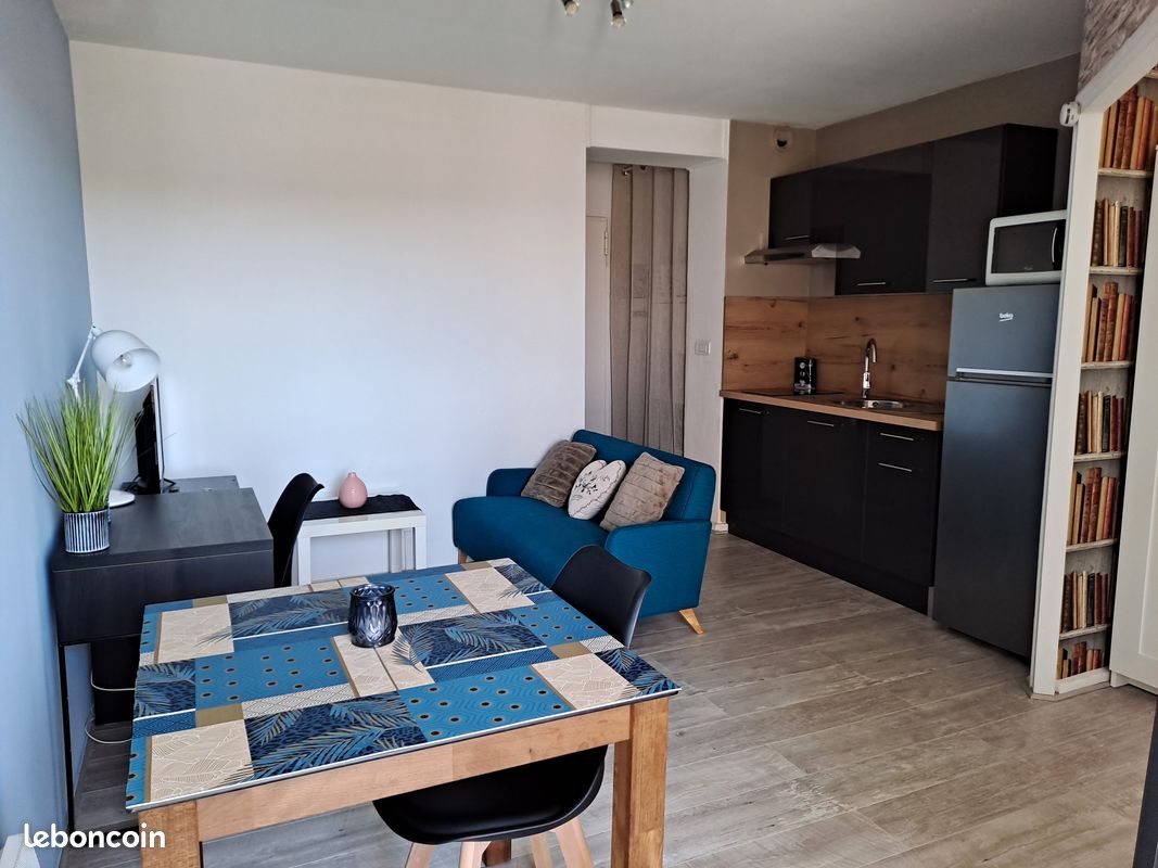Appartement 1 pièce 30 m² · à Alès · 30 m² · 490 €/mois