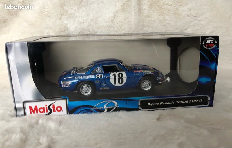 Bburago 1:16 - Voiture de sport miniature - Alpine Renault A110 1600S