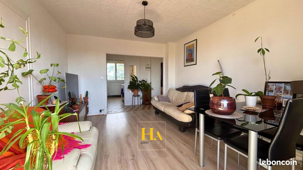 Appartement 4 pièces 63 m² · à Romans-sur-Isère · 63 m² · 100 000 €