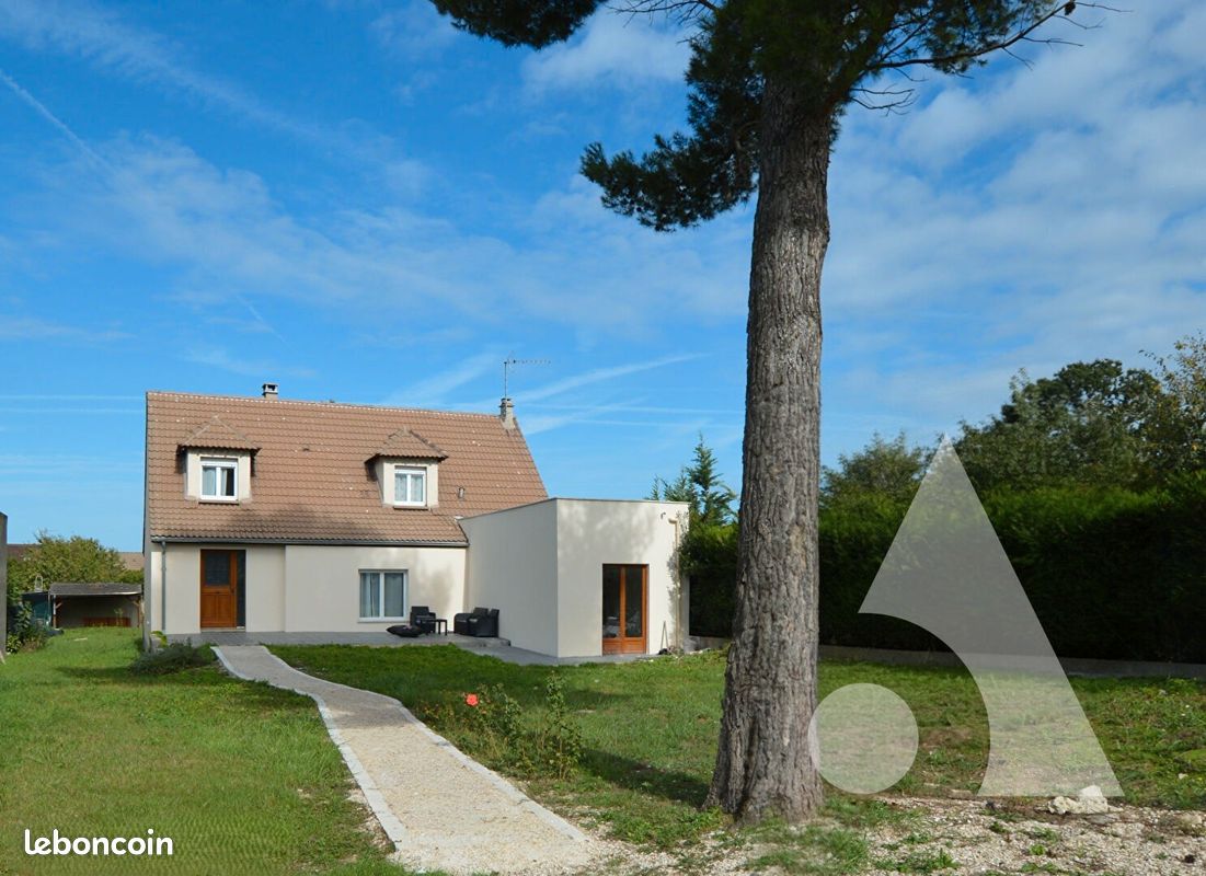 Maison 5 pièces 178 m² · à Montigny-lès-Cormeilles · 178 m² · 520 000 €