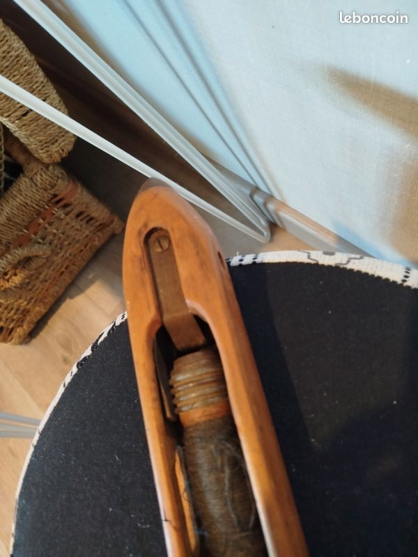 Ancien Métier à Tisser En Bois Avec Navette - Fabriqué Au Royaume-Uni