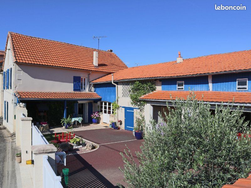 Maison 5 pièces 109 m² - Courcôme 16240 (image principale 0)