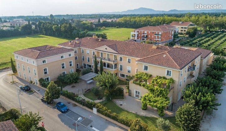 Appartement 1 pièce 21 m² · à Salon-de-Provence · 21 m² · 135 000 €