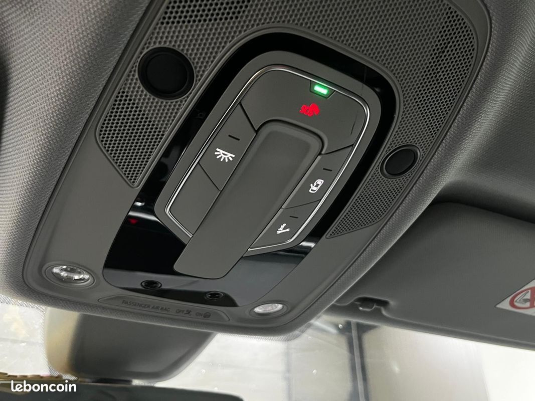 AUDI A4 AVANT BUSINESS 30 TDI 136 S tronic 7 Business Line MildHybride RADAR AV AR - ROUE DE SECOURS (image 28)