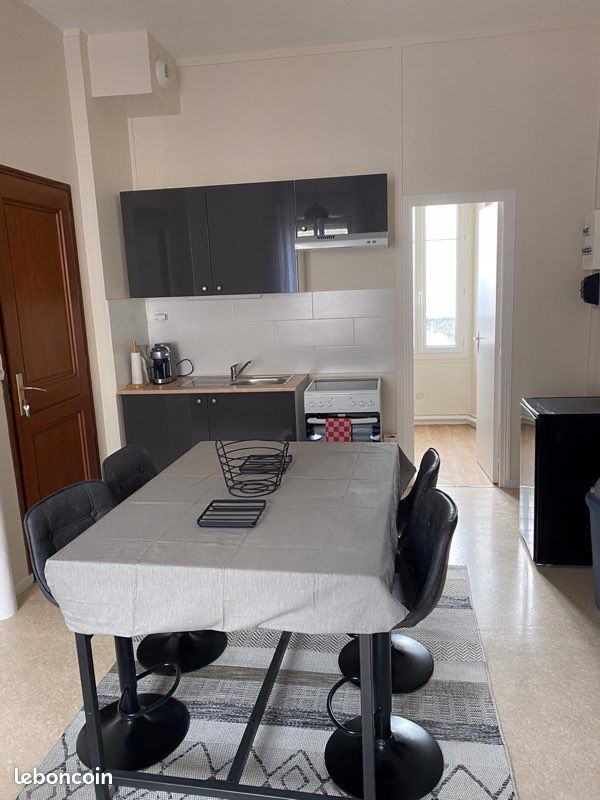 Appartement 1 pièce 22 m² · à Romilly-sur-Seine · 22 m² · 445 €