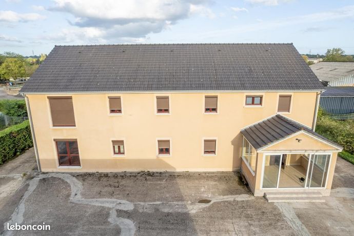 Immeuble 372 m² Nevers