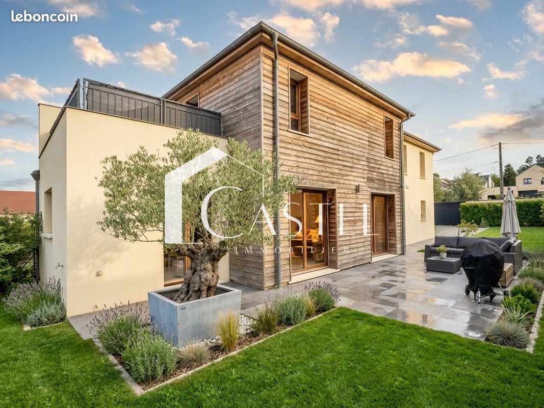 Maison 6 pièces 133 m² · à Orgeval · 133 m² · 728 000 €