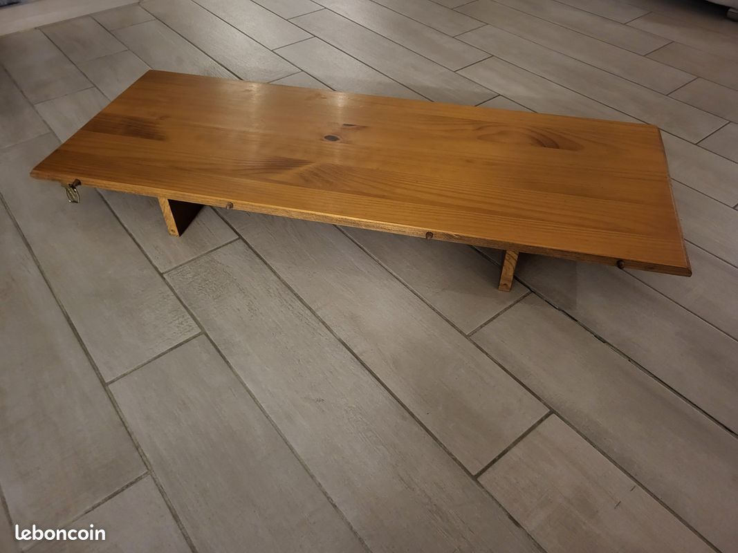 Vend table de salle a manger plus 6 chaises (image 2)