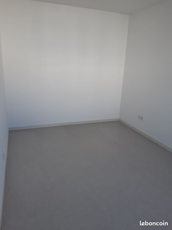 Appartement a louer lons-le-saunier - 3 pièce(s) - 50 m2 - Surfyn