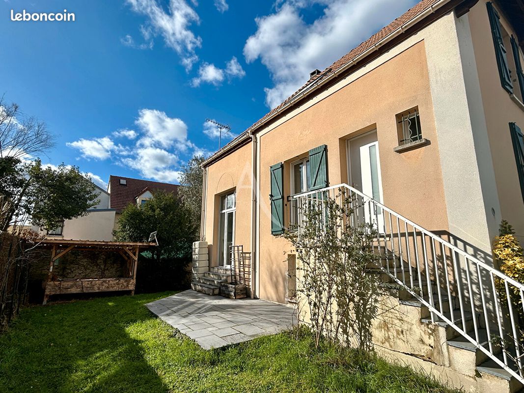 Maison 5 pièces 104 m² · à Rueil-Malmaison · 104 m² · 799 000 €