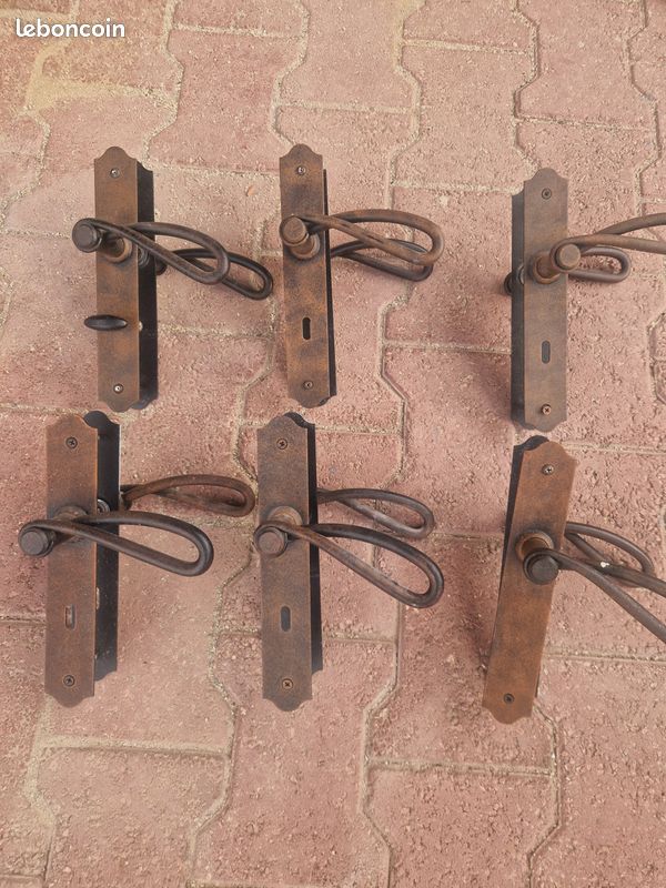 Lot de poignée de porte façon fer forgé comme neuve (image 1)